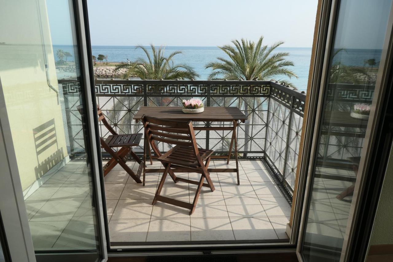 Villa Azzurra Menton Apt Luxe, Front Mer, 4Th Floor Of 5, Wifi, Tvsat, Climate Exterior foto