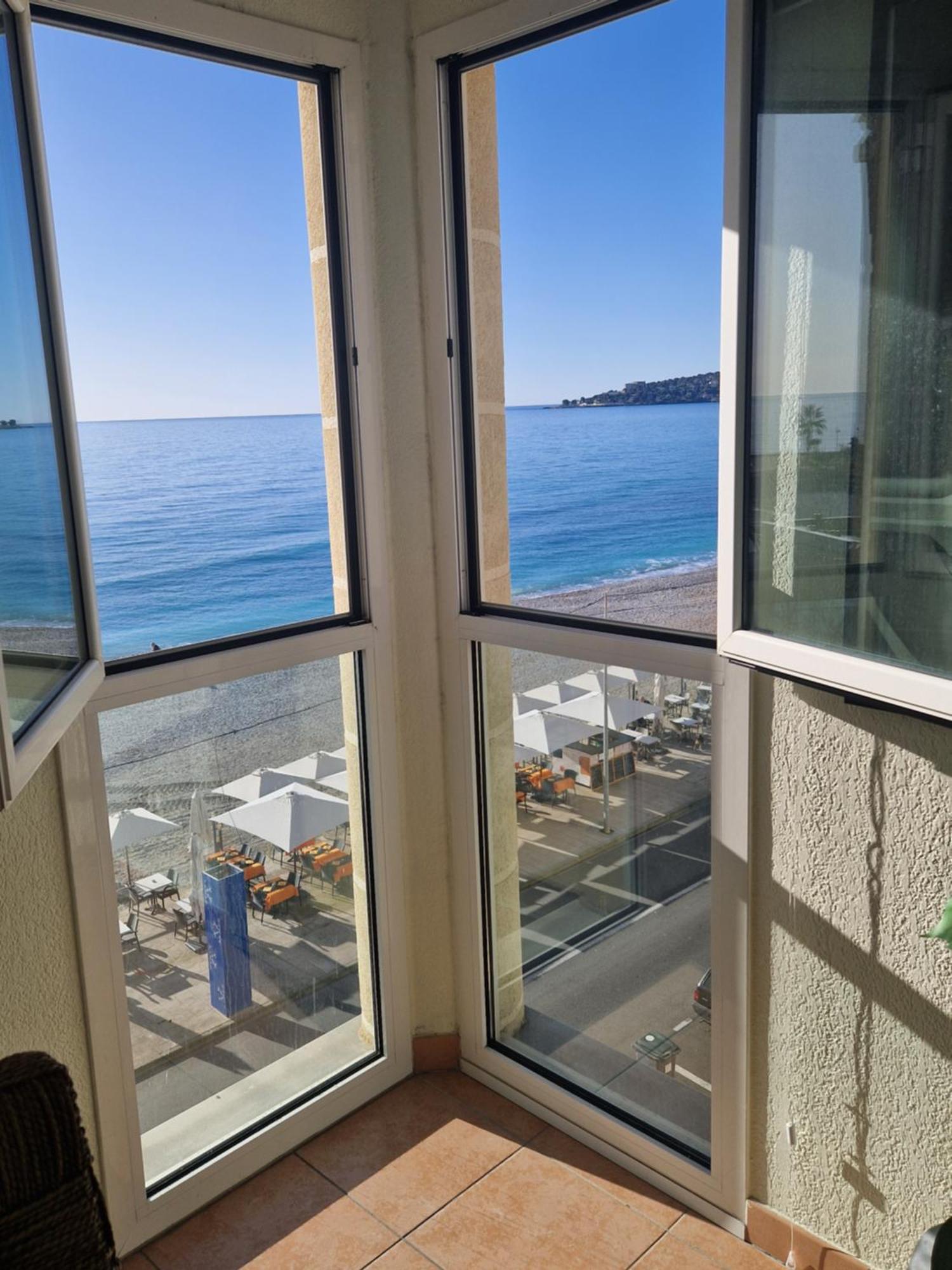 Villa Azzurra Menton Apt Luxe, Front Mer, 4Th Floor Of 5, Wifi, Tvsat, Climate Exterior foto